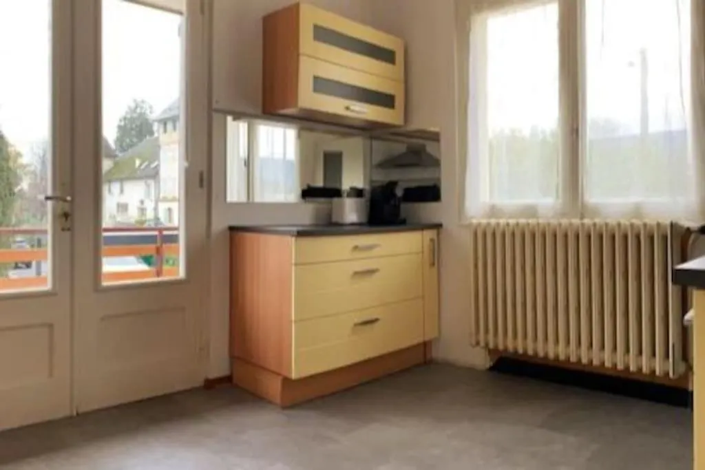 Maison Des Vues Imprenables, Jacuzzi, 1H15 Geneva Champagne-en-Valromey Holiday home