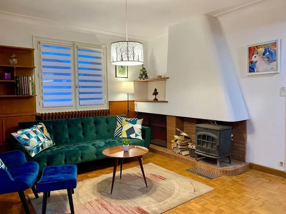 Maison Des Vues Imprenables, Jacuzzi, 1H15 Geneva Champagne-en-Valromey France